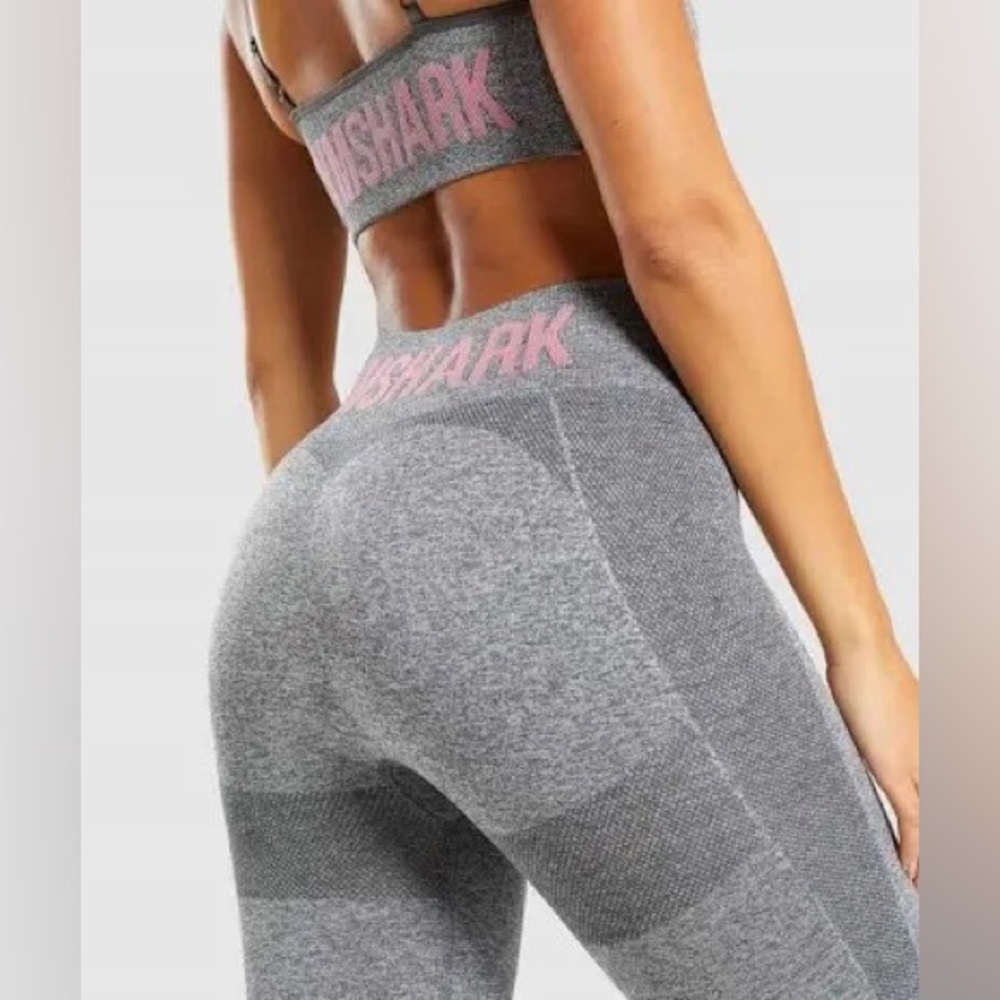 Gymshark Flex Leggings and Sports Bra Set LNWOT